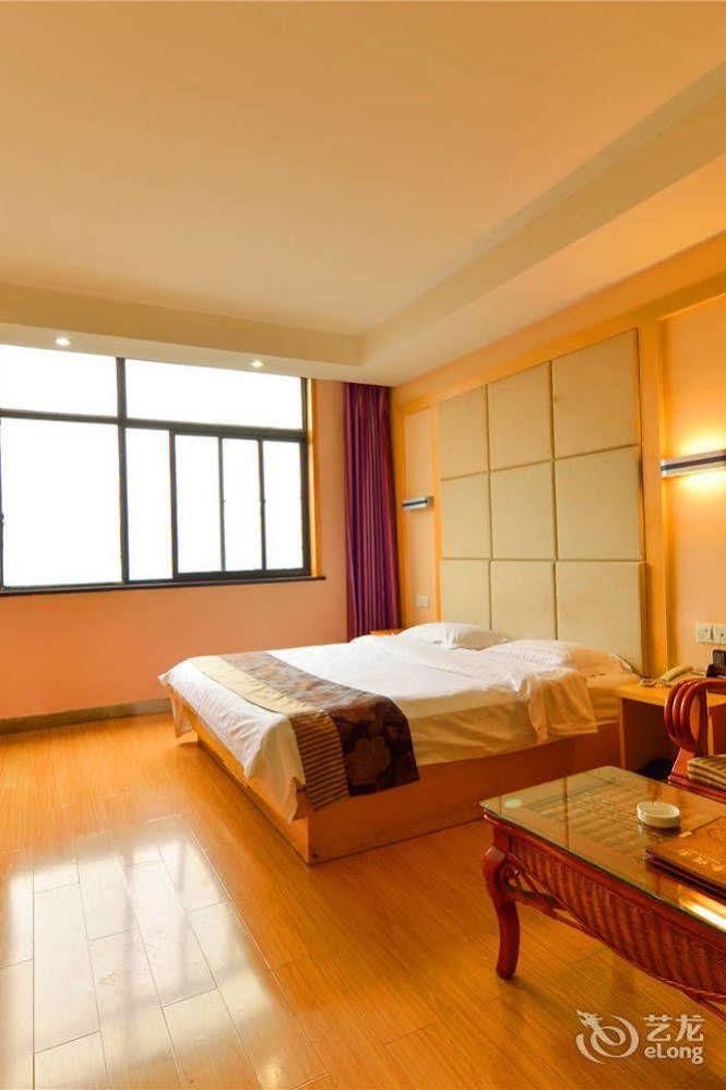 Xianning Jia Yuan Business Hotel Wuhan Luaran gambar